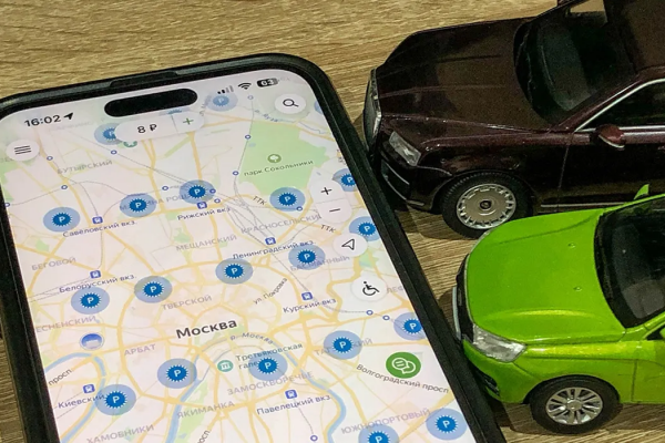 Объявлена средняя стоимость места на парковке в Москве